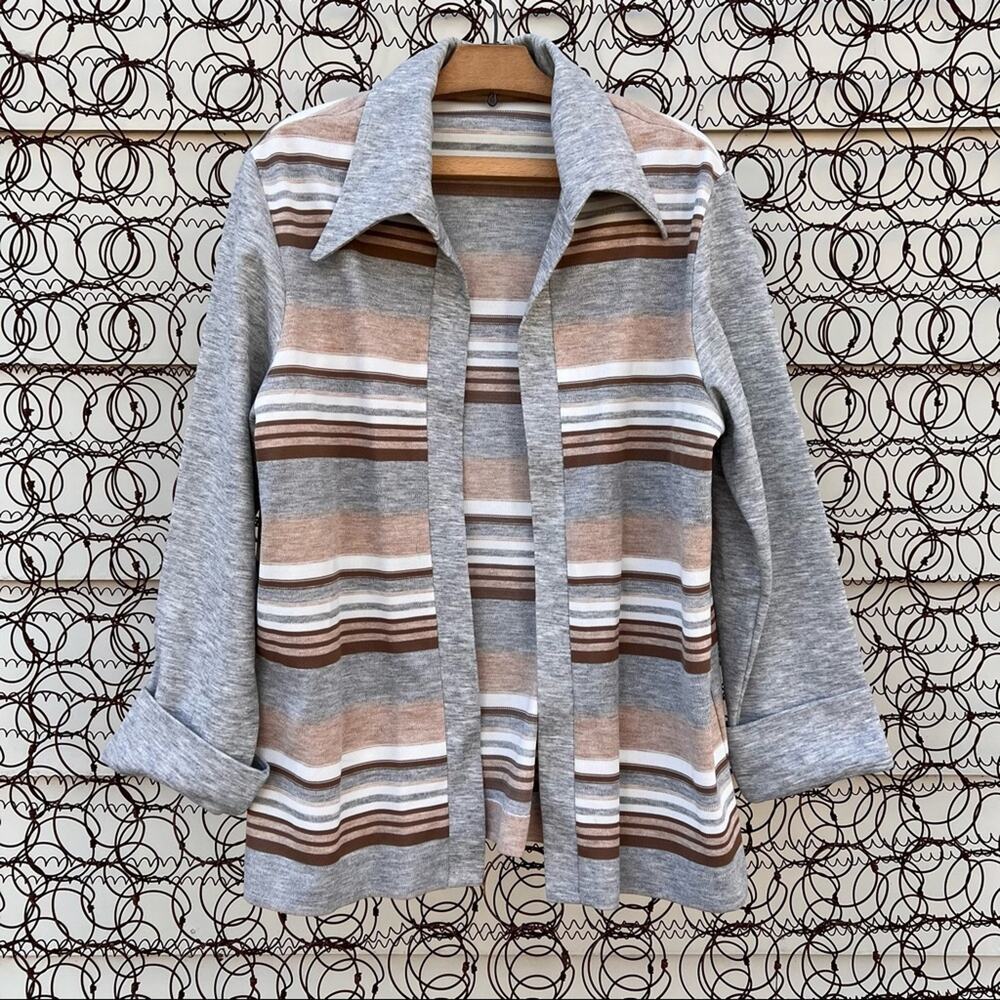 Vintage Retro 70s dagger point collar open front cardigan jacket